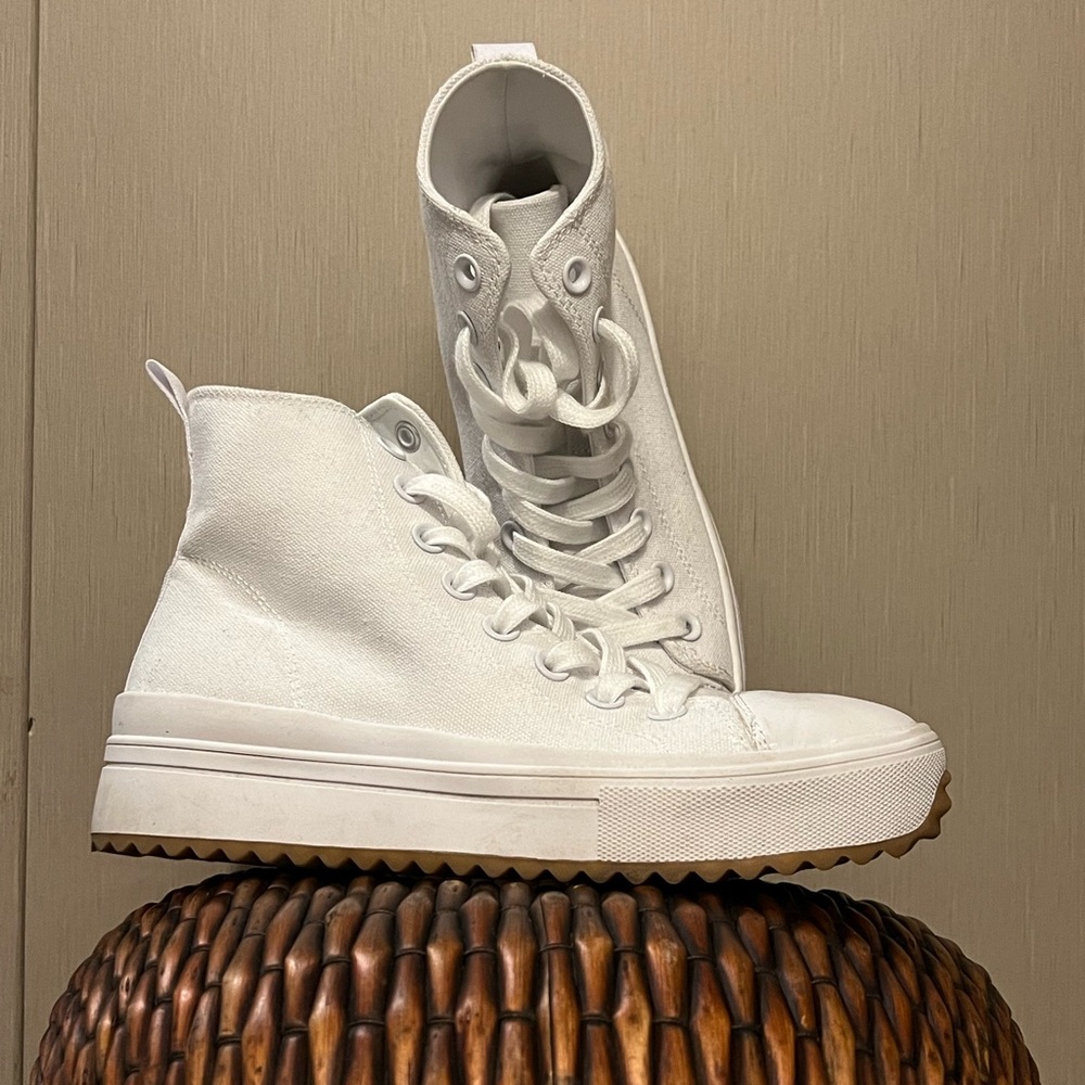 Sneaker